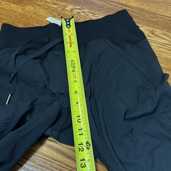 Lululemon Street To Studio Pant II Black Size 4 - Picture 11 of 16